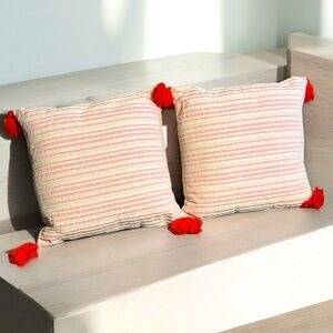 Pier 1 Set of 2 Matching 18”x18” muted red stripe‎ pillows w/tassels & inserts